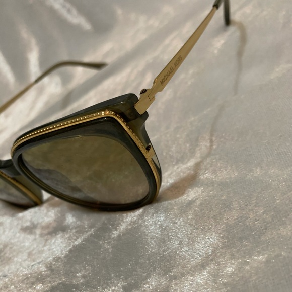 Michael Kors sunglasses in sage color with case - Picture 12 of 15